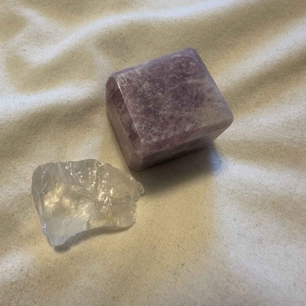 💗5 for $15💗 Polished Lavender Crystal Display Stone with Clear Quartz Chunk